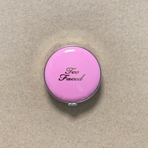 Too Faced Cloud Crush Blurring Blush in the shade Candy Cloud